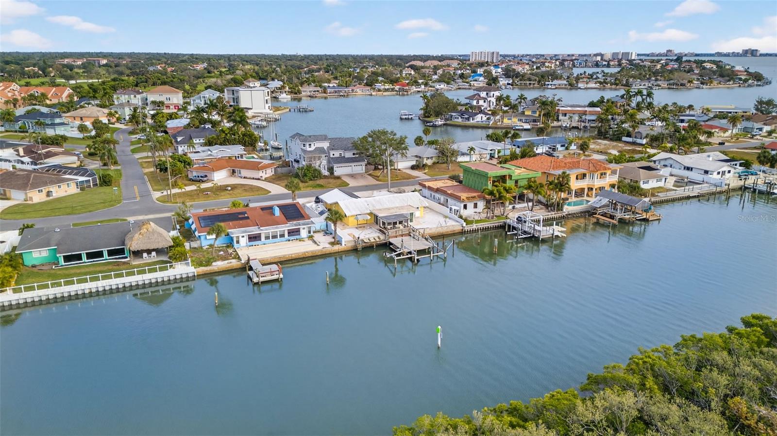 Listing photo id 72 for 1421 Sea Gull Drive S