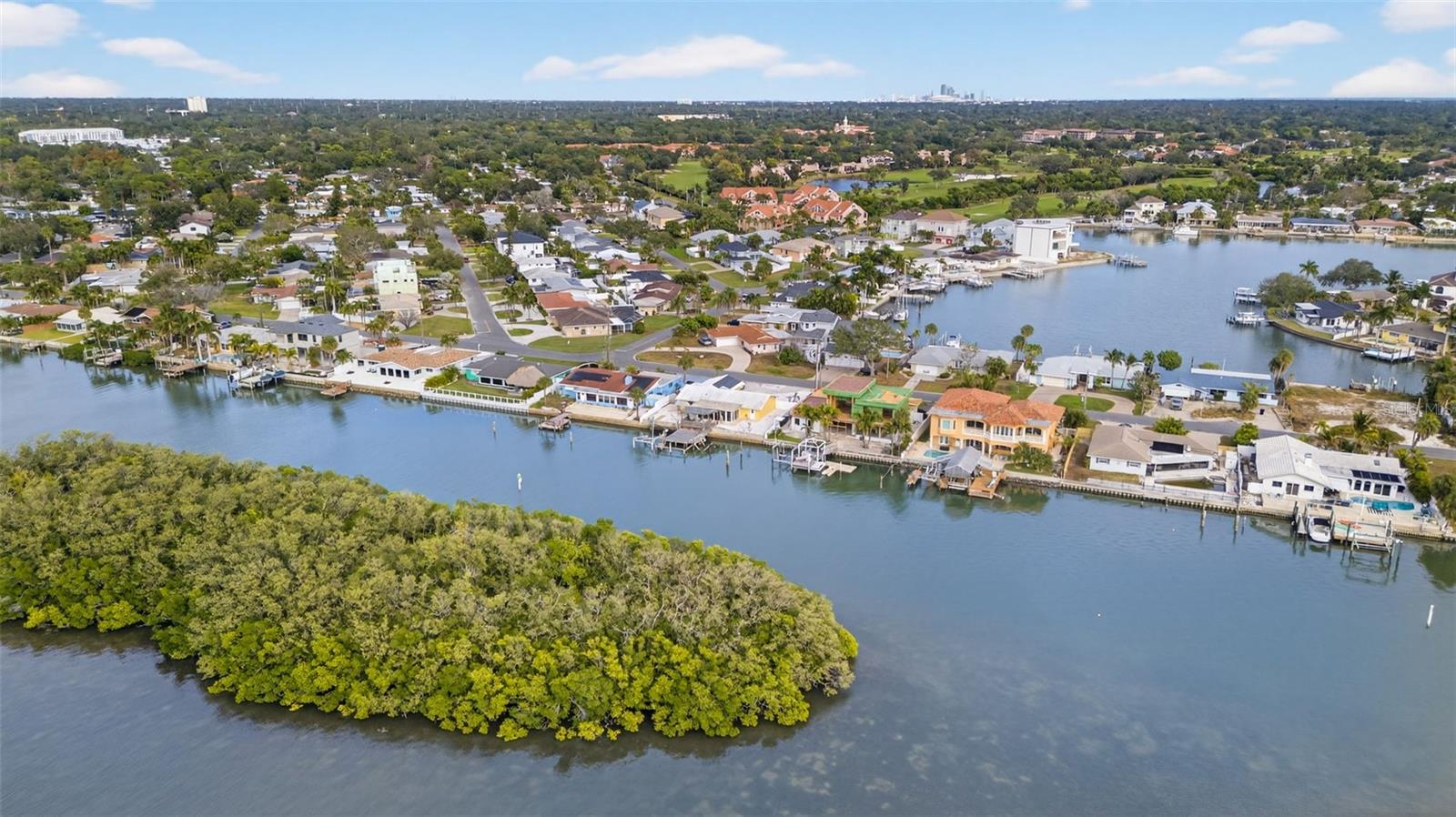 Listing photo id 78 for 1421 Sea Gull Drive S