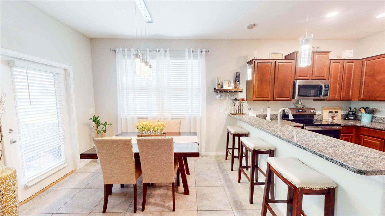 Image 13 of 30 For 9776 Pembrooke Pines Drive