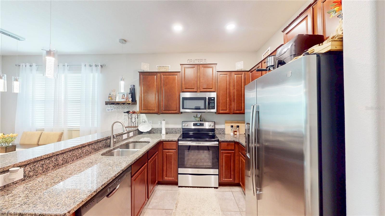 Image 15 of 30 For 9776 Pembrooke Pines Drive