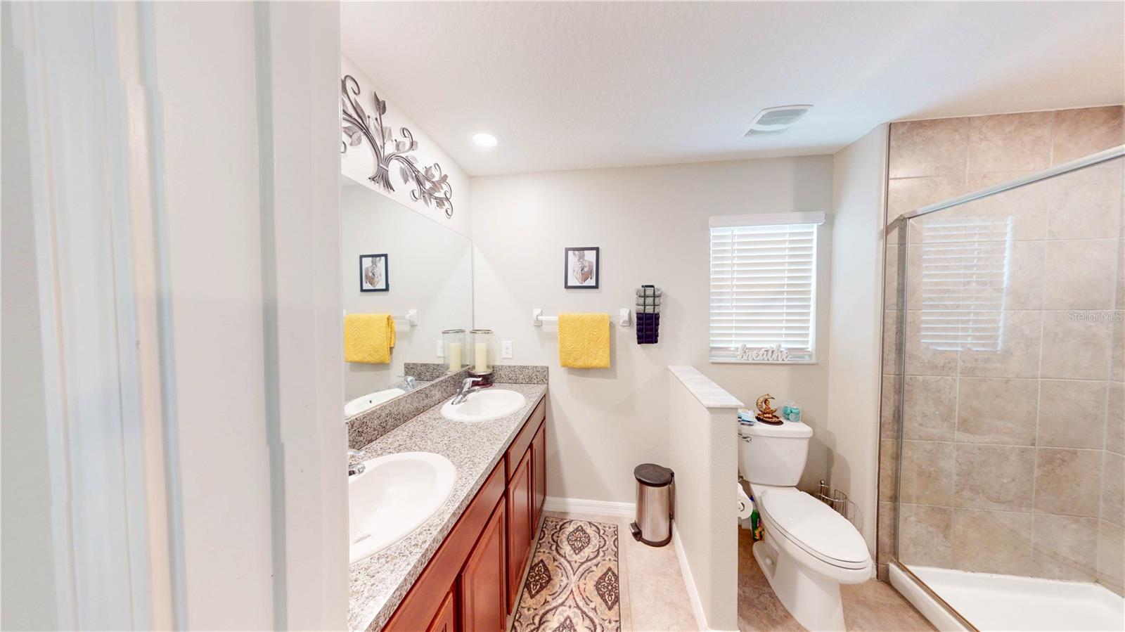 Image 23 of 30 For 9776 Pembrooke Pines Drive