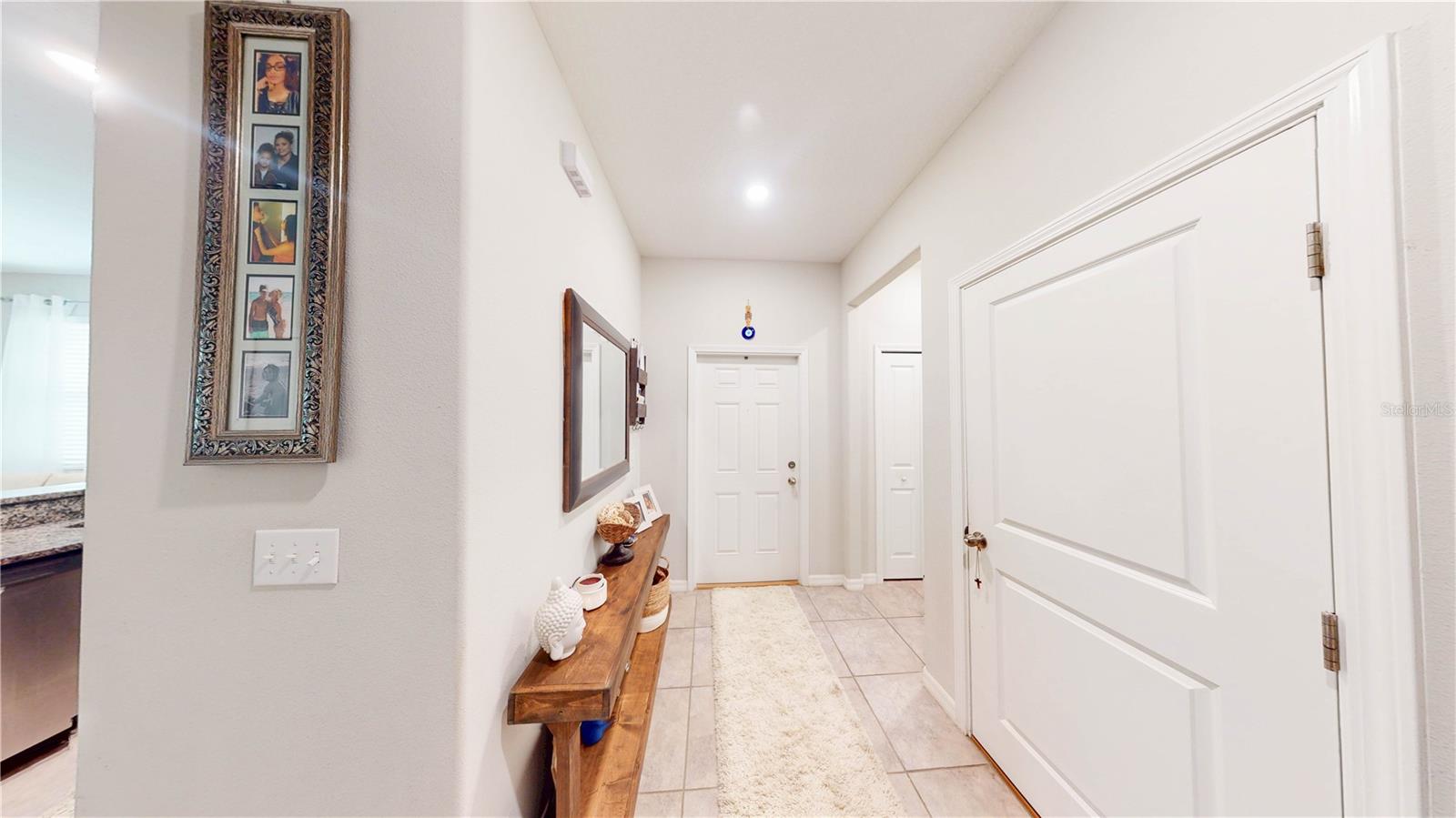 Image 3 of 30 For 9776 Pembrooke Pines Drive