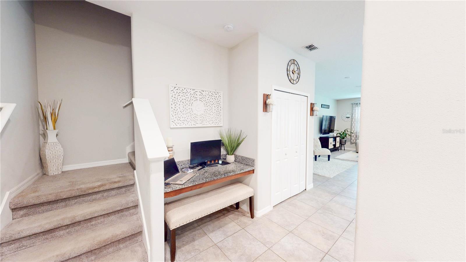 Image 4 of 30 For 9776 Pembrooke Pines Drive