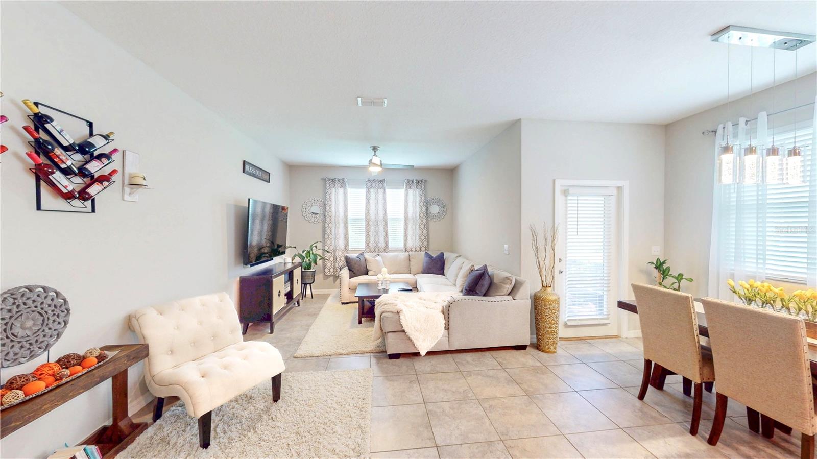 Image 6 of 30 For 9776 Pembrooke Pines Drive