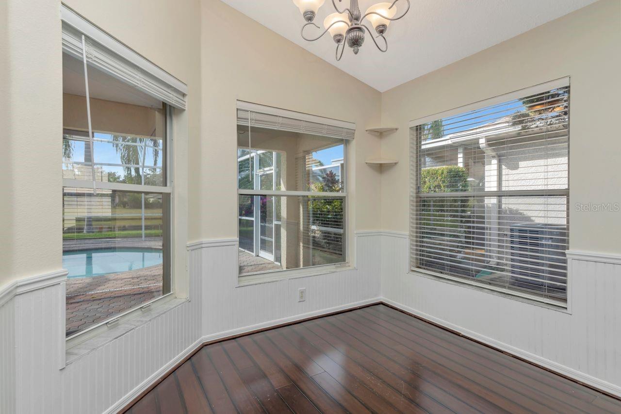 Image 14 of 52 For 19519 Morden Blush Drive