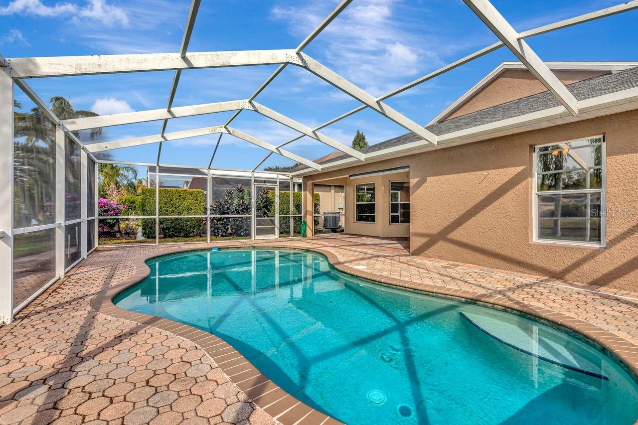 Image 32 of 52 For 19519 Morden Blush Drive