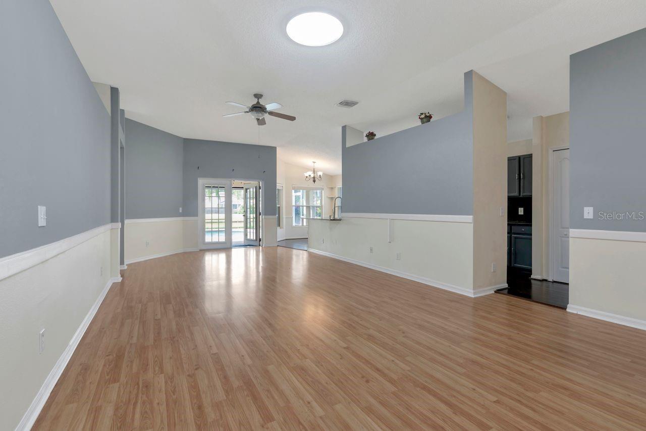 Image 8 of 52 For 19519 Morden Blush Drive