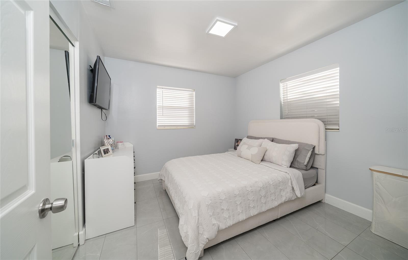 Image 17 of 48 For 710 114th Avenue