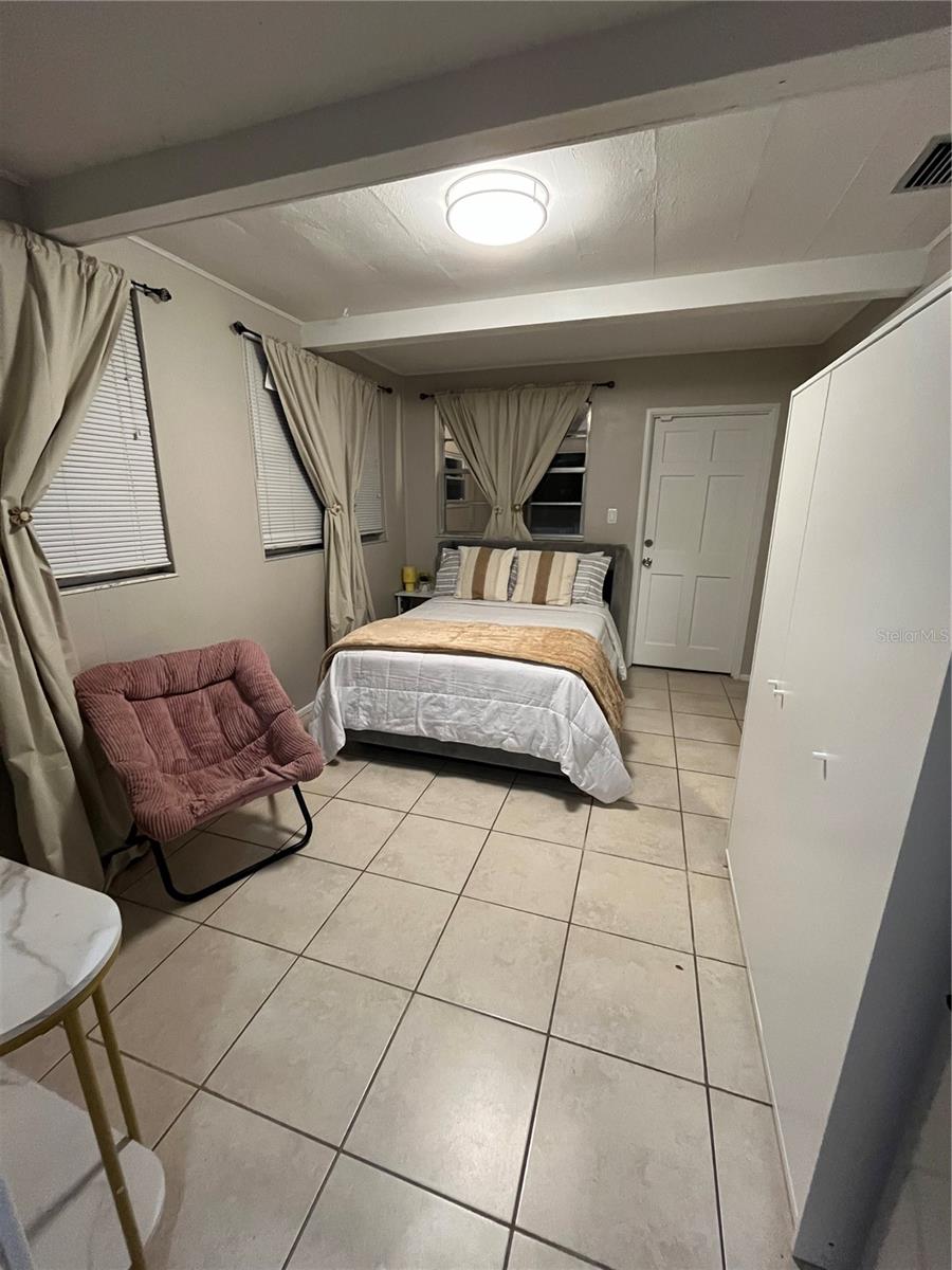 Image 21 of 48 For 710 114th Avenue