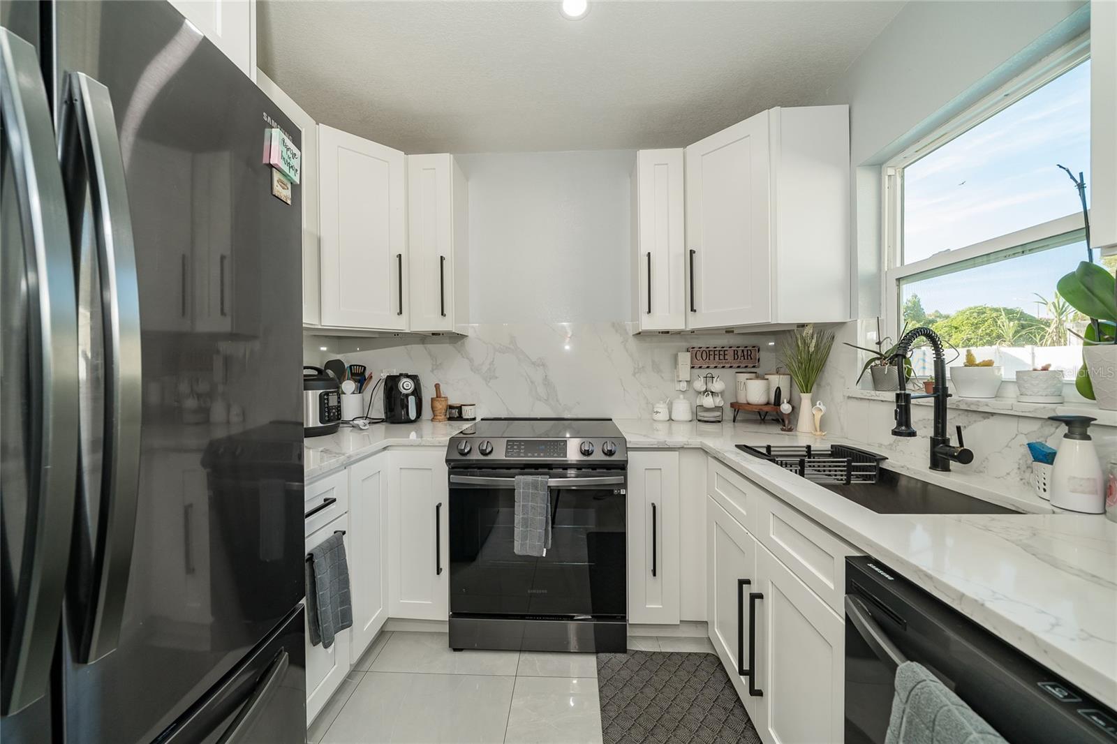 Image 3 of 48 For 710 114th Avenue