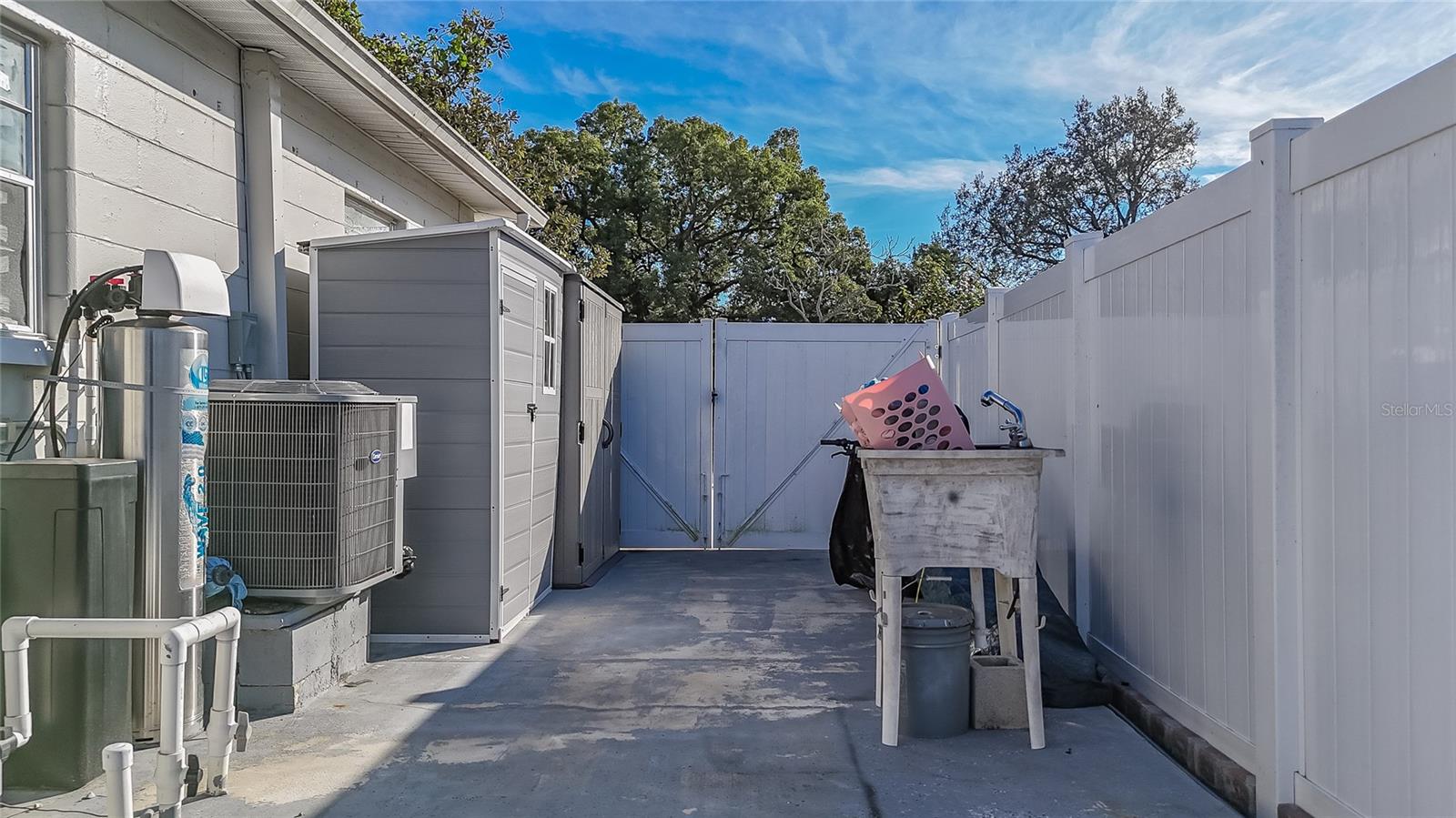 Image 35 of 48 For 710 114th Avenue