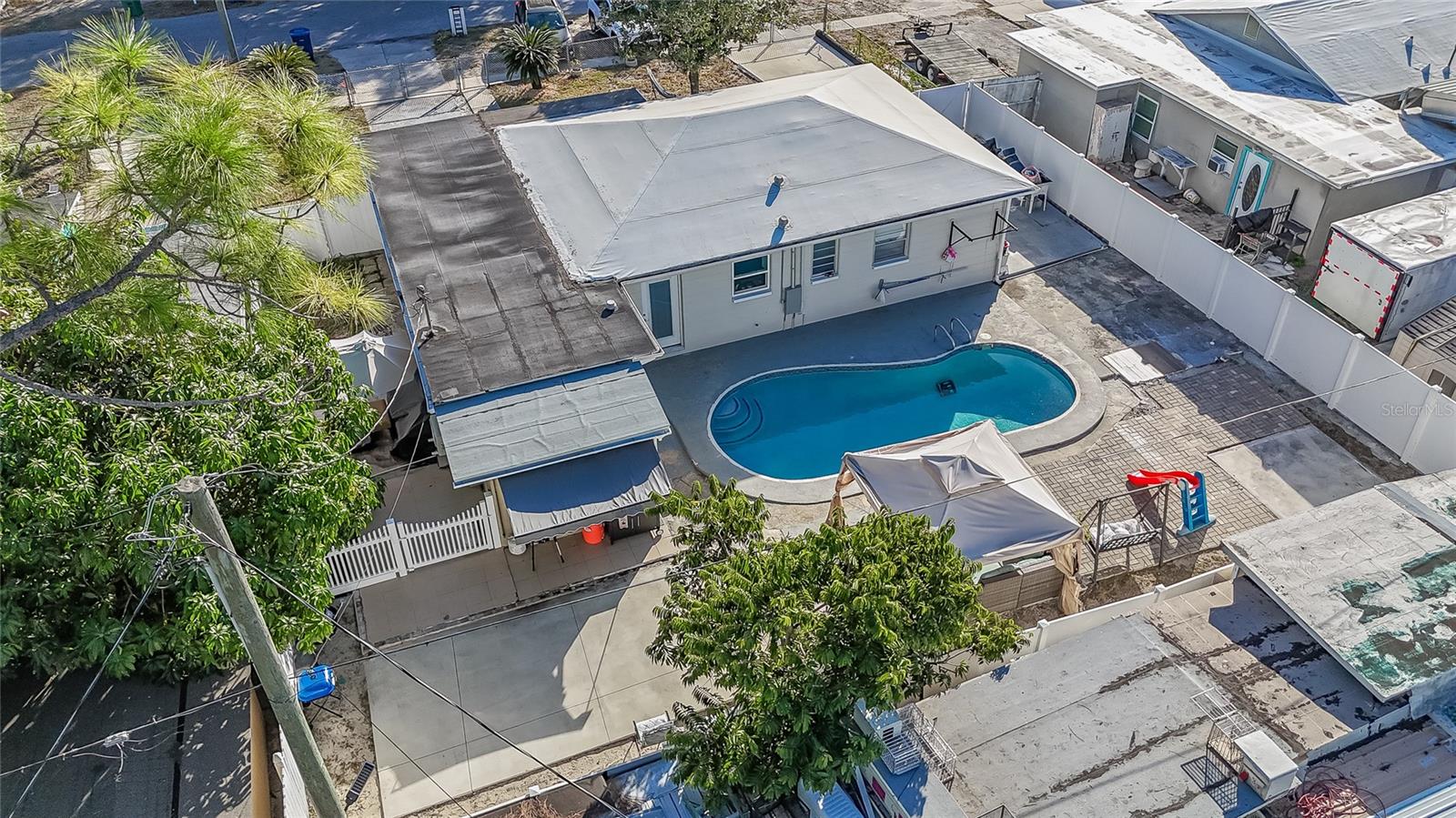 Image 36 of 48 For 710 114th Avenue