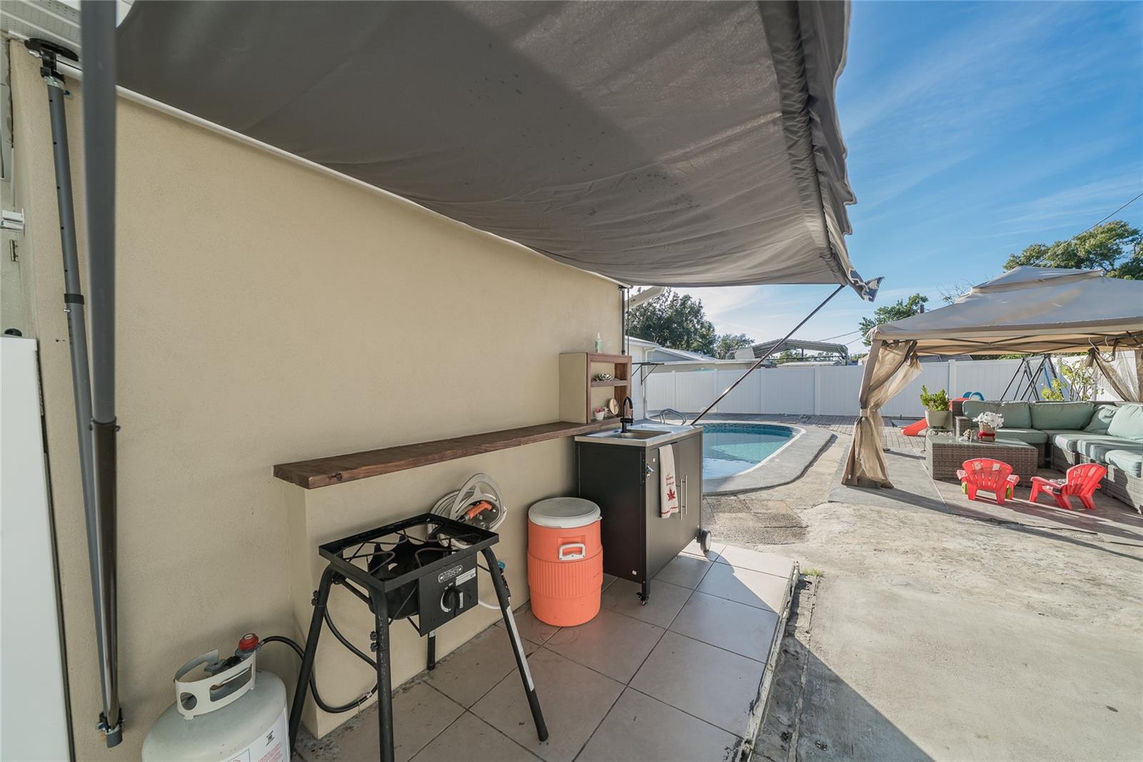 Image 37 of 48 For 710 114th Avenue