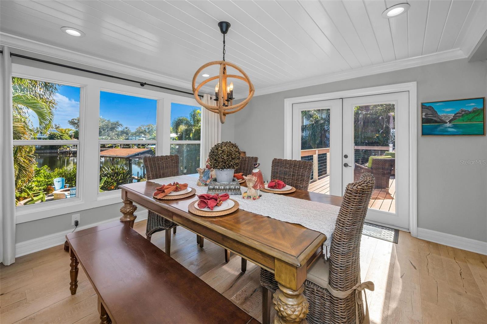 Image 22 of 87 For 110 Carlyle Circle