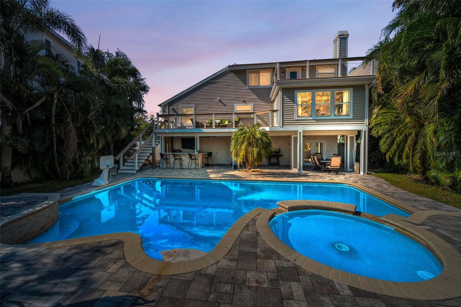 Image 7 of 87 For 110 Carlyle Circle