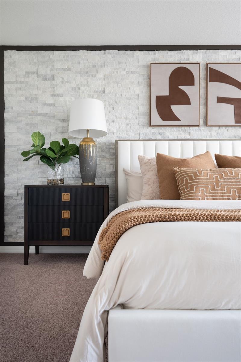 Image 18 of 29 For 36759 Sagemoor Drive