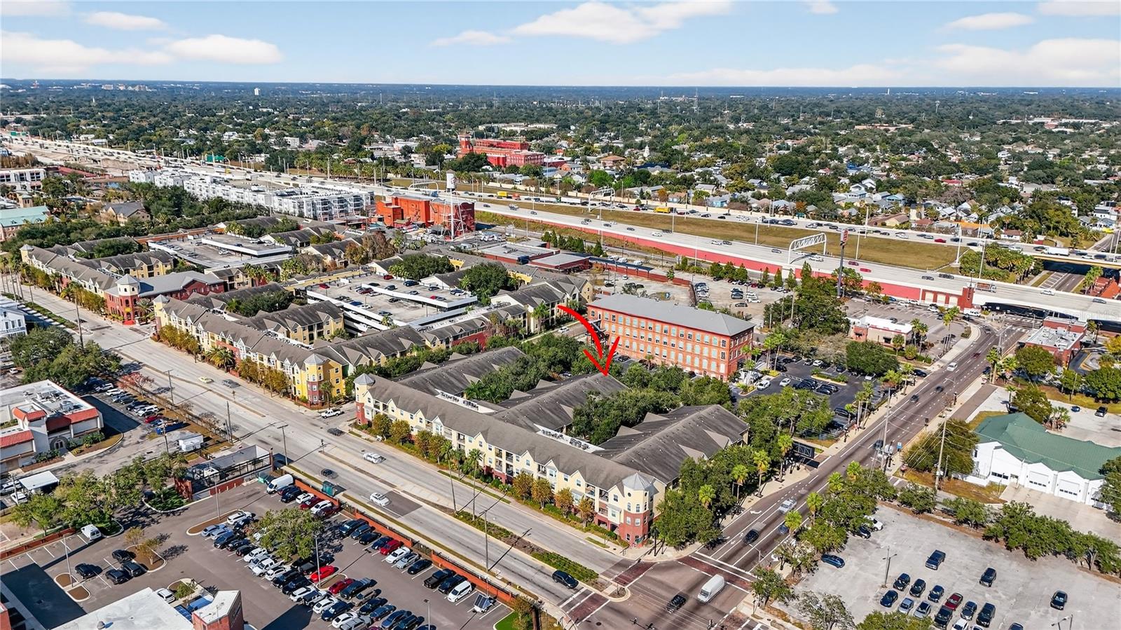 Listing photo id 54 for 2010 Palm Avenue 14304