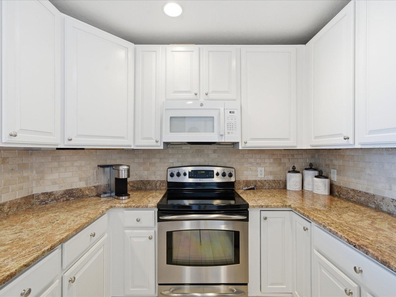 Image 24 of 73 For 1209 Cumberland Avenue 1906