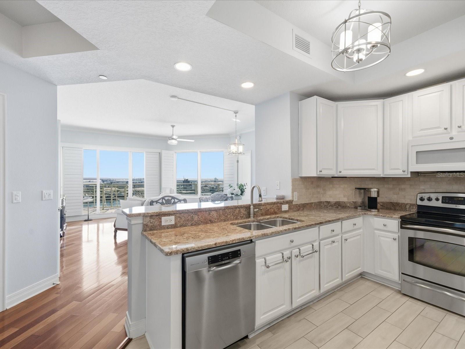 Image 29 of 73 For 1209 Cumberland Avenue 1906