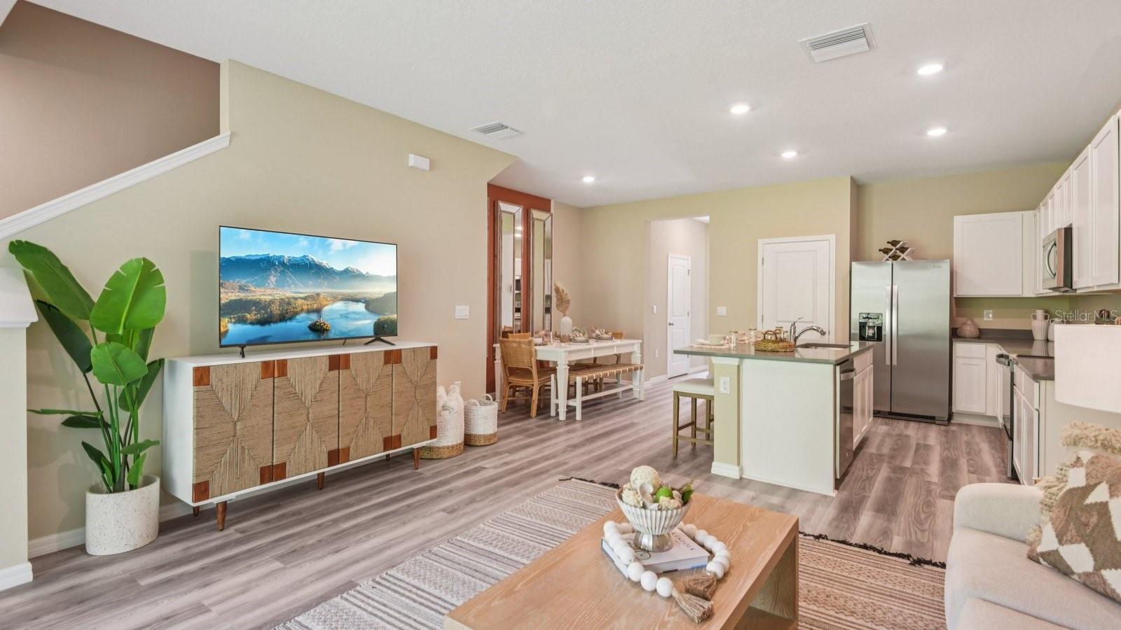 Image 9 of 42 For 32515 Welling Blade Loop