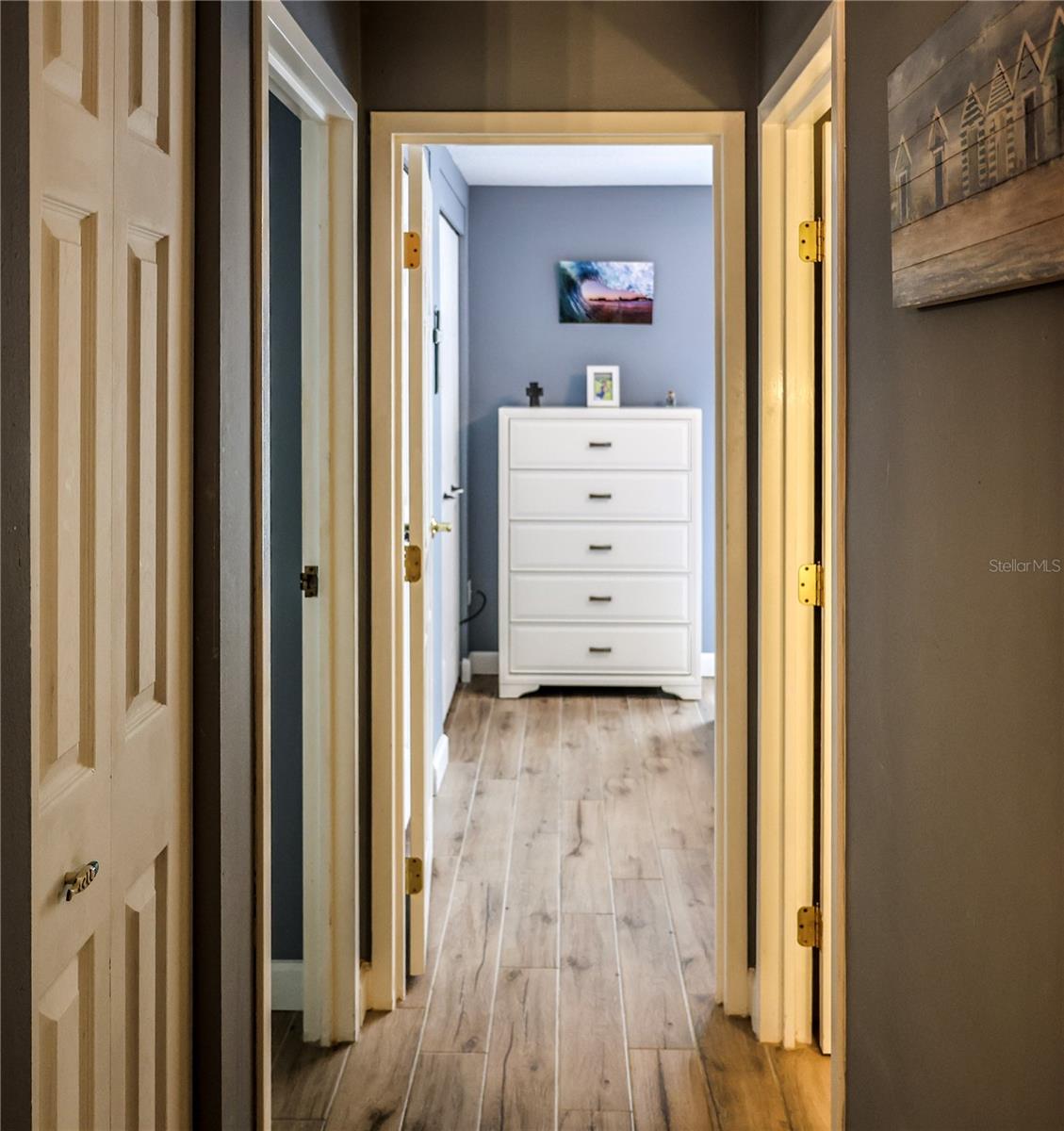 Image 11 of 37 For 2700 Bayshore Boulevard 2105