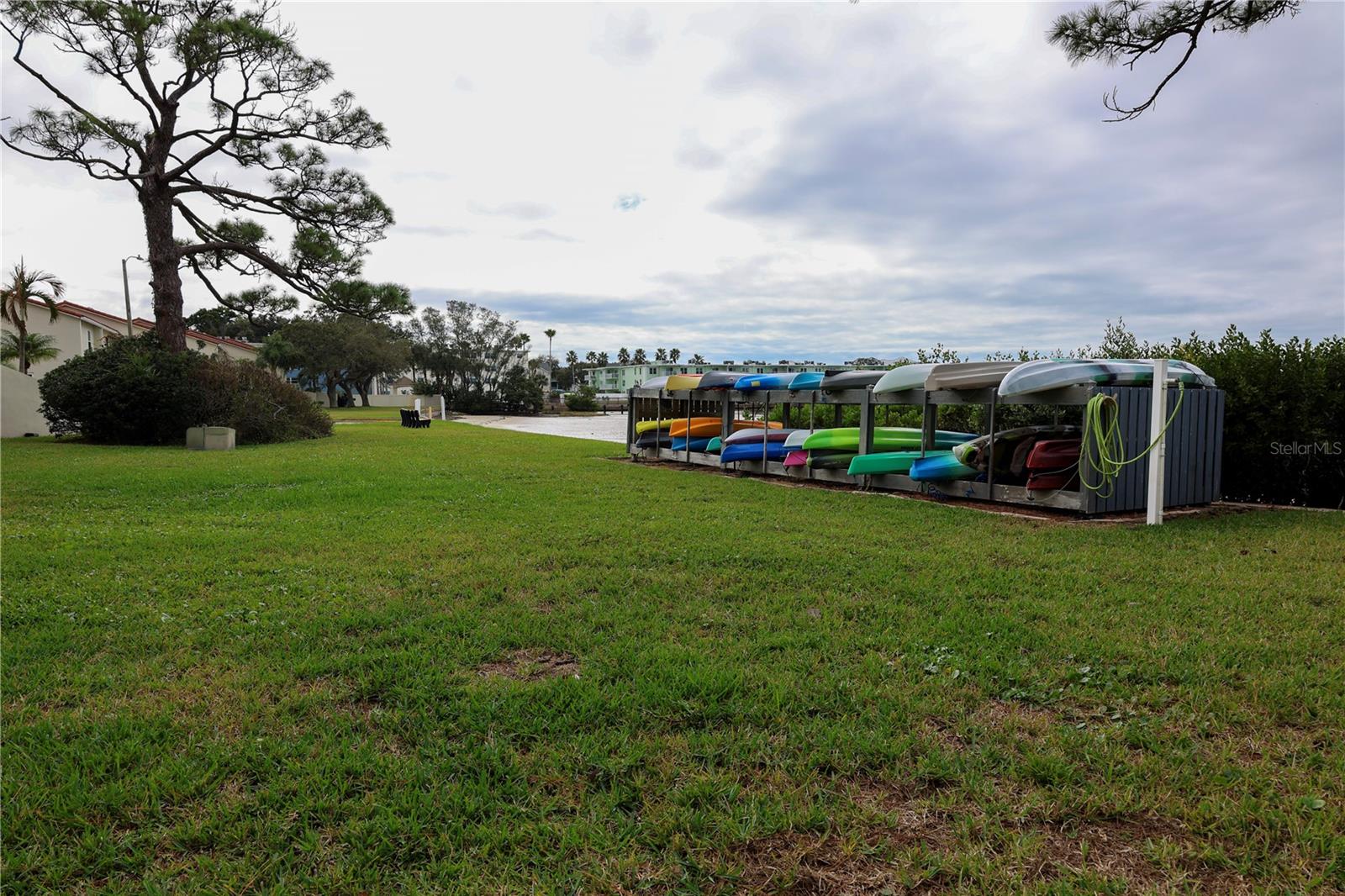 Image 26 of 37 For 2700 Bayshore Boulevard 2105