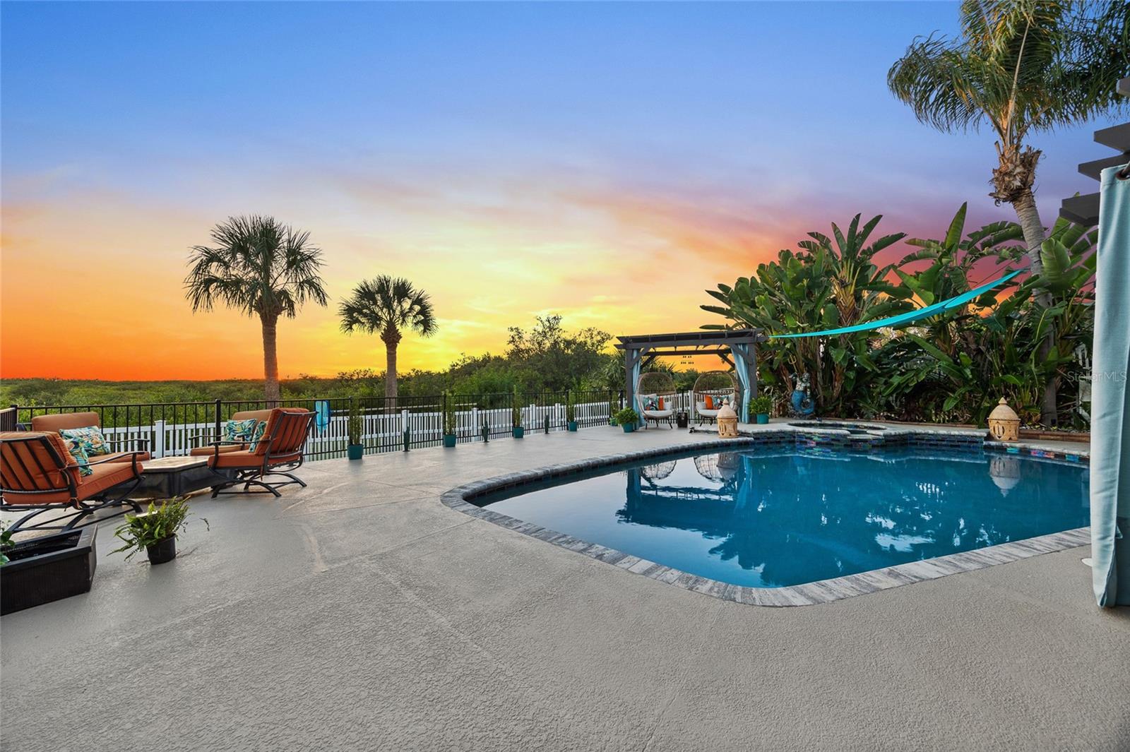 Image 43 of 54 For 5801 Cay Cove Court