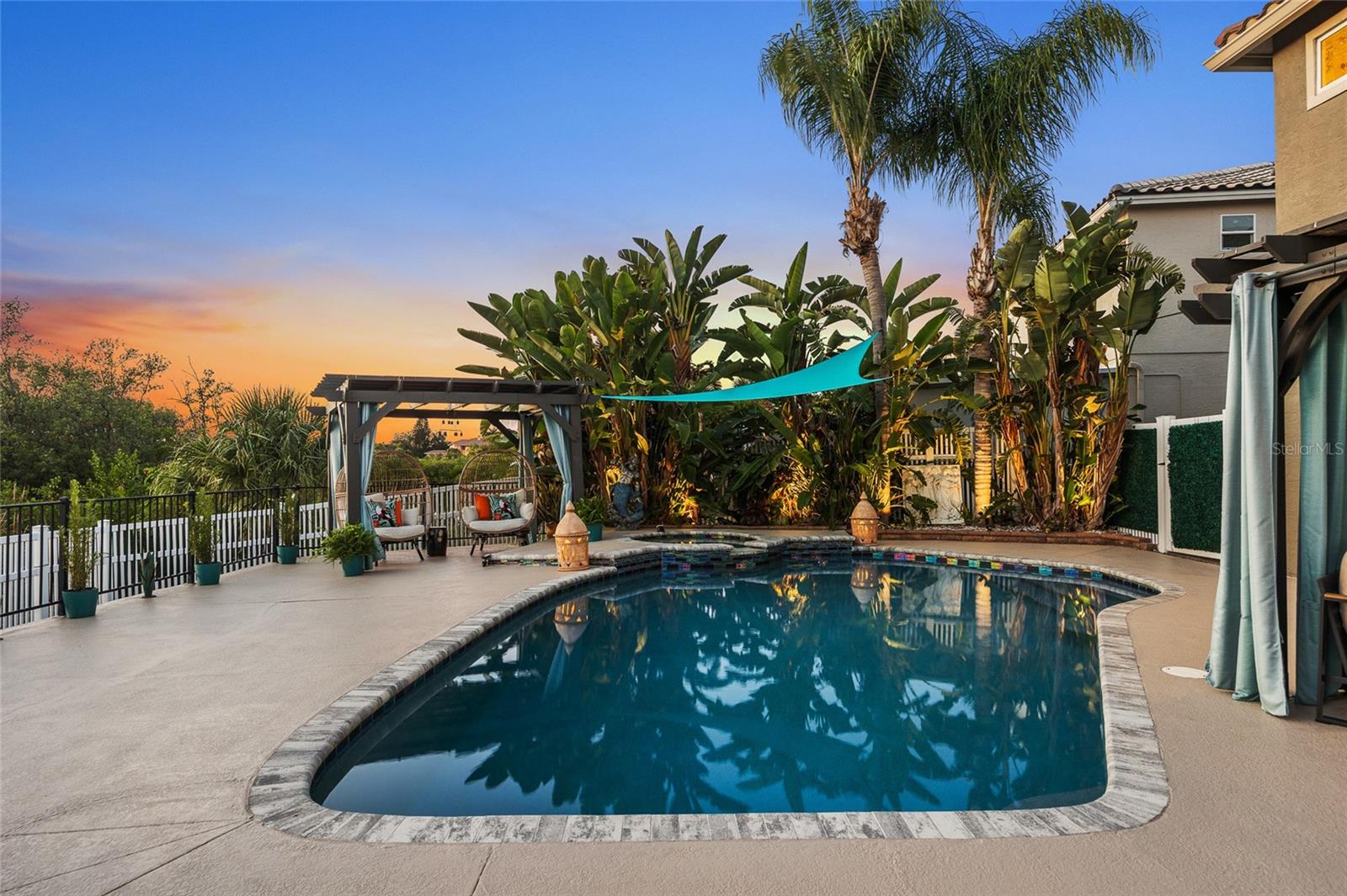 Image 48 of 54 For 5801 Cay Cove Court