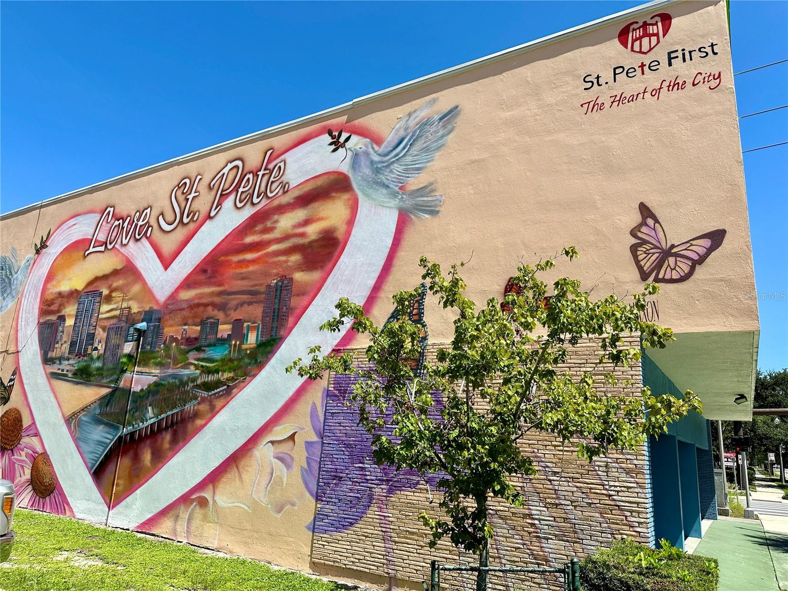 Image 23 of 26 For 762 Paris Avenue S