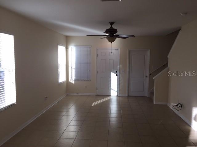 Image 4 of 20 For 18130 Cypress Bay Parkway
