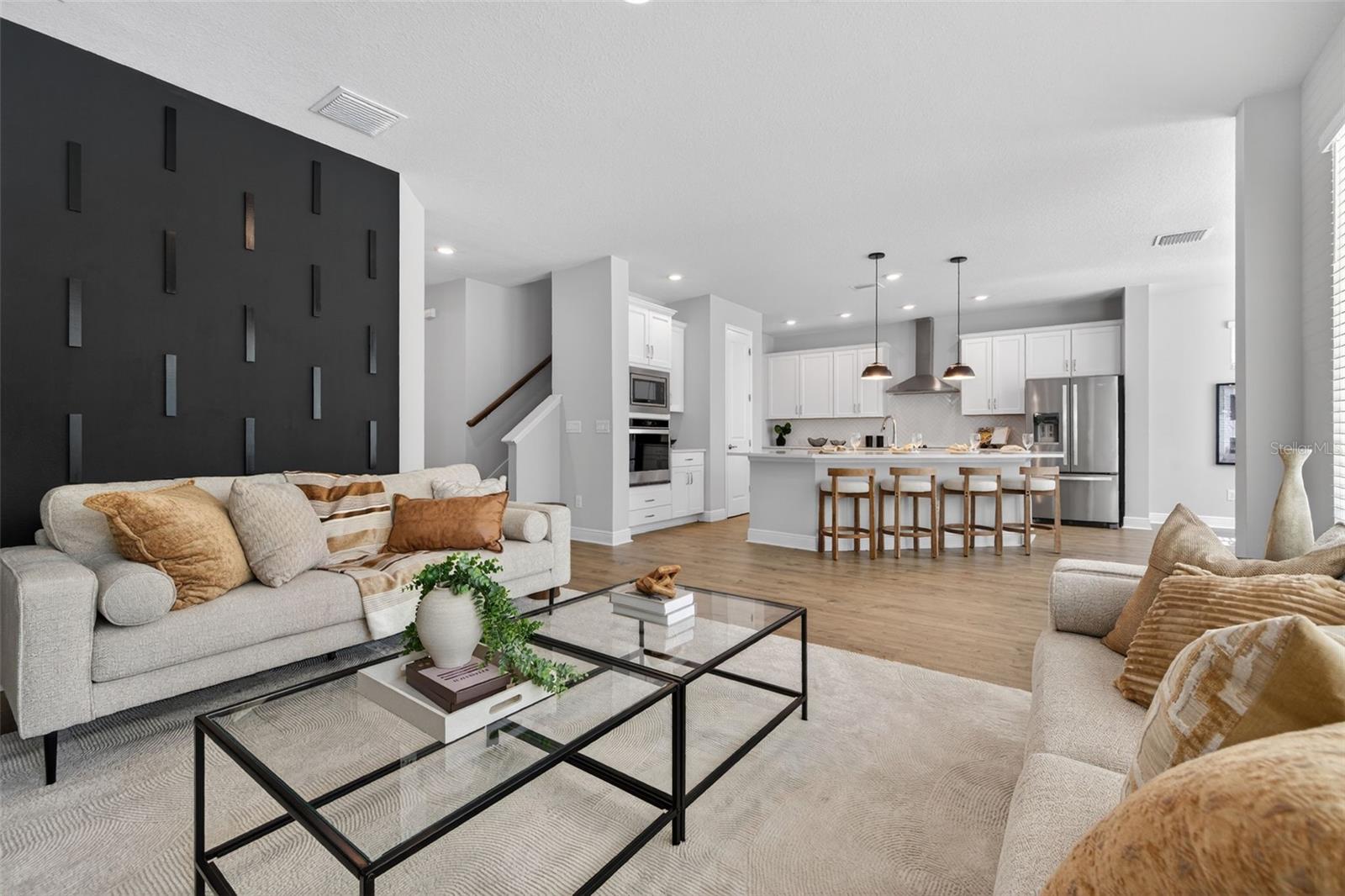 Image 12 of 53 For 810 32nd Avenue N