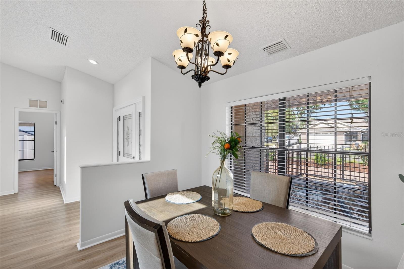 Image 15 of 49 For 1609 Shady Leaf Drive