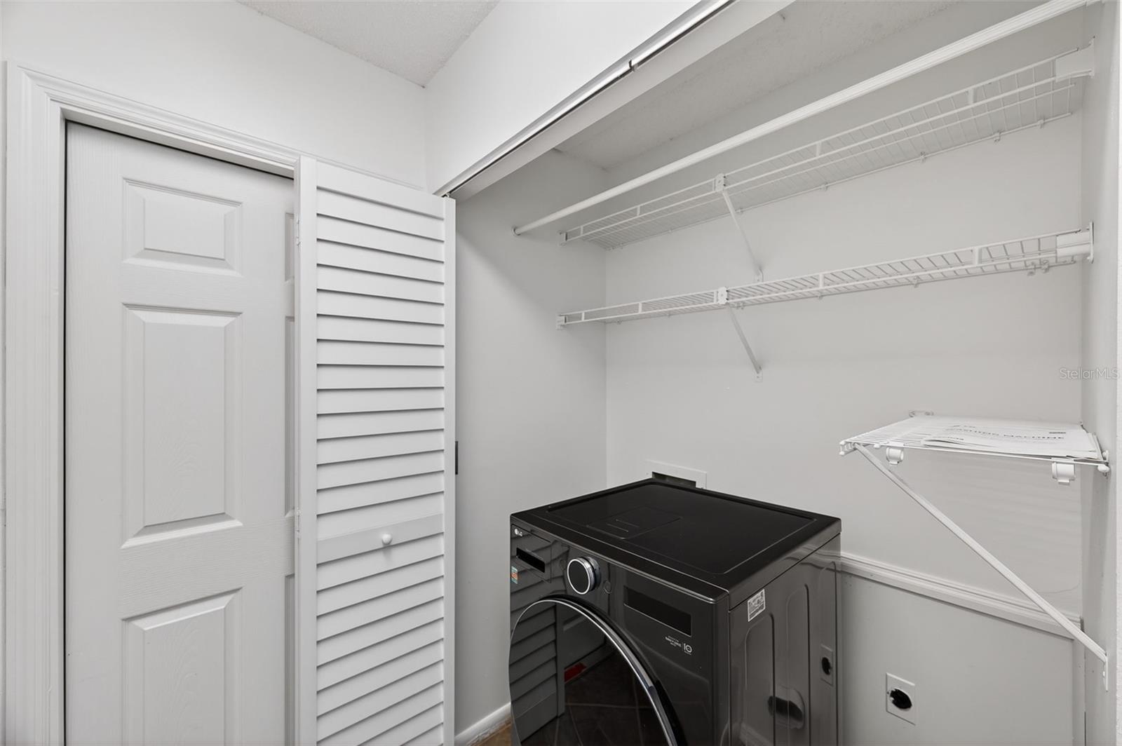 Image 26 of 49 For 1609 Shady Leaf Drive