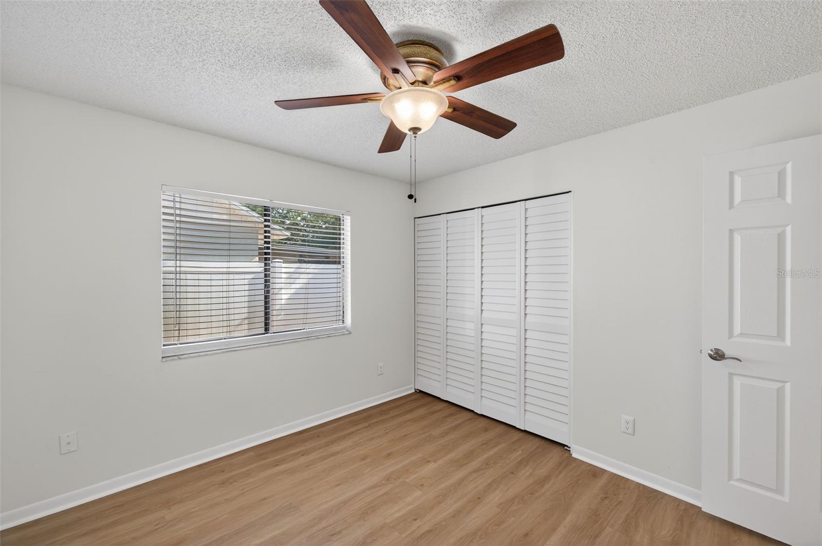 Image 39 of 49 For 1609 Shady Leaf Drive