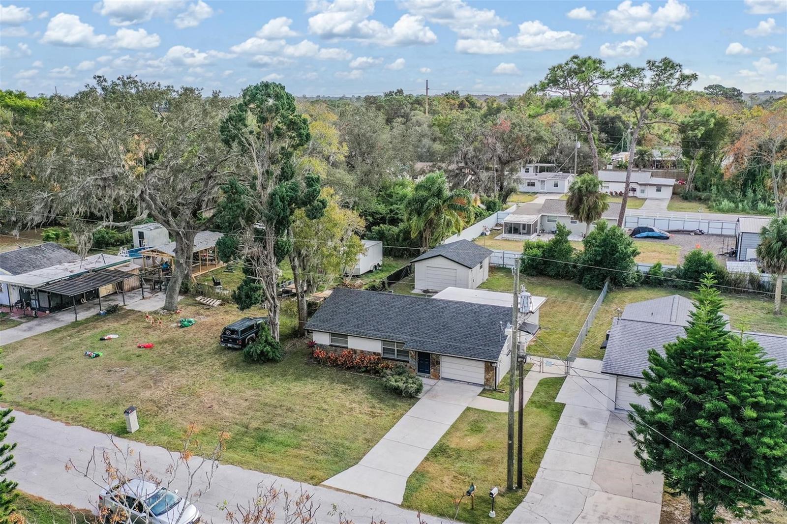 Image 20 of 31 For 7806 Butler Avenue