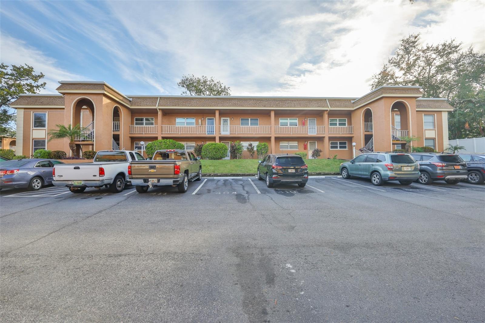 Image 27 of 27 For 12760 Indian Rocks Road 413