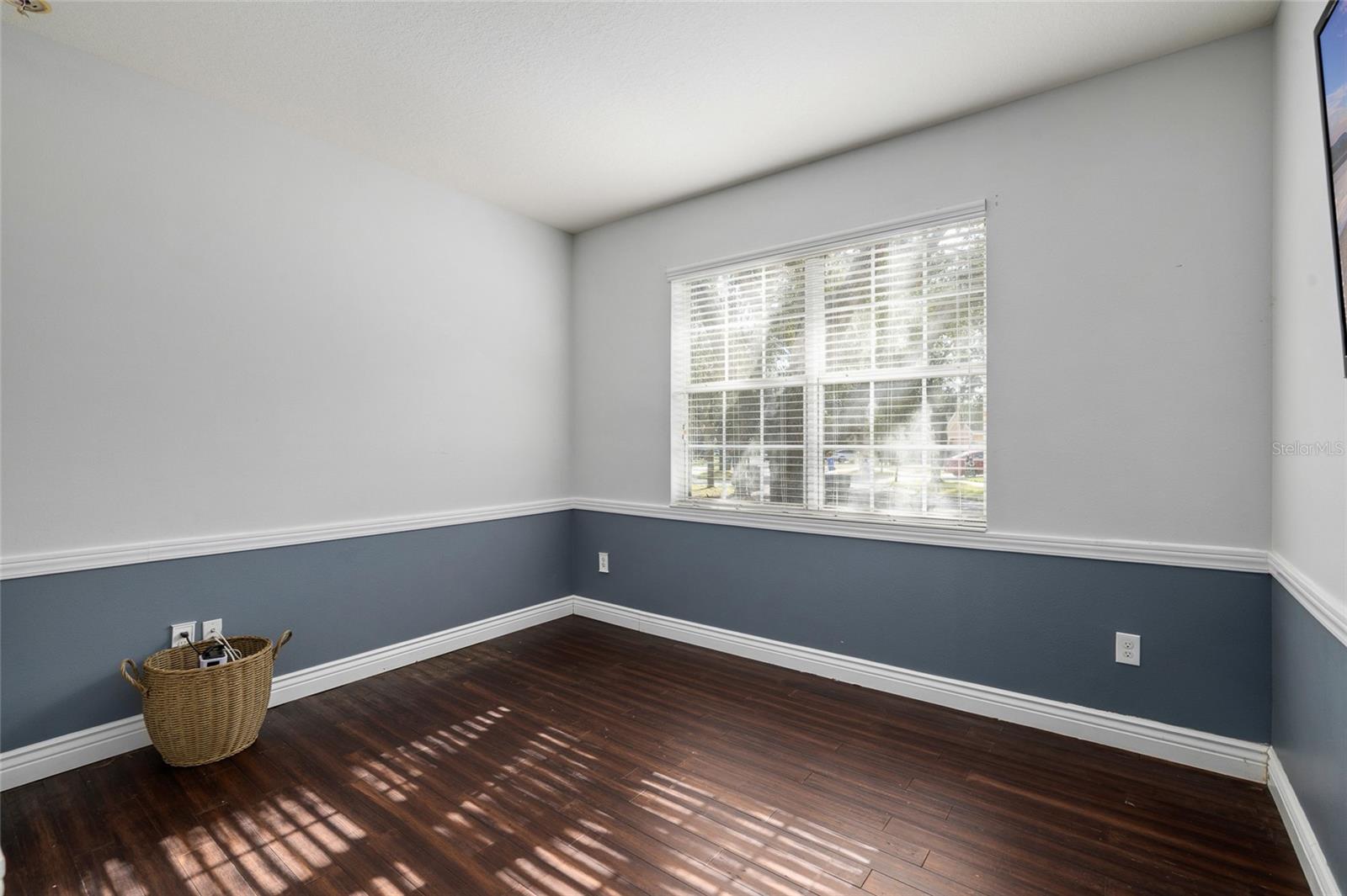 Image 25 of 56 For 17425 New Cross Circle