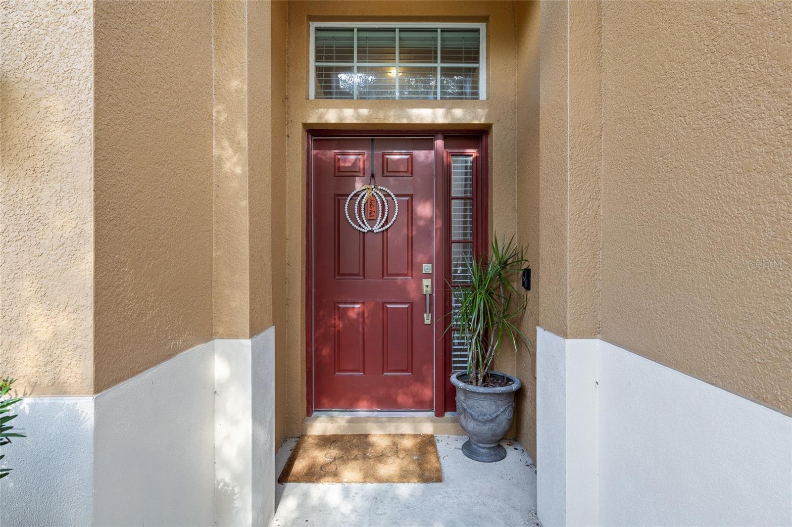 Image 4 of 56 For 17425 New Cross Circle