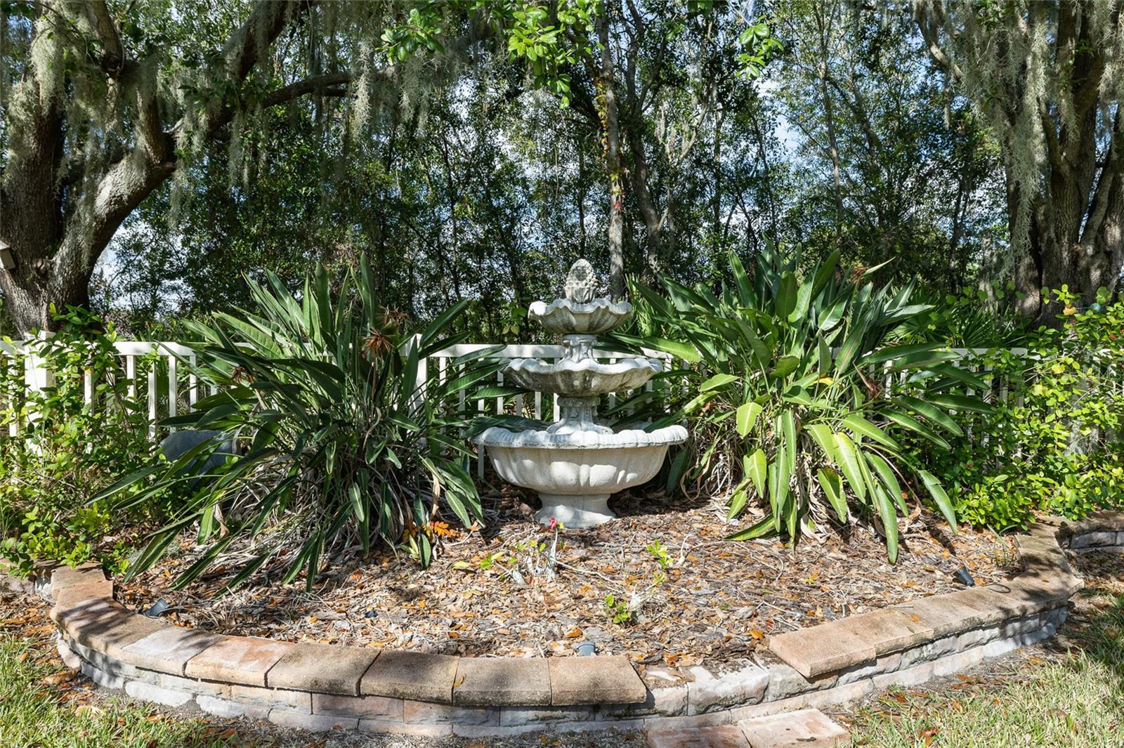 Image 46 of 56 For 17425 New Cross Circle