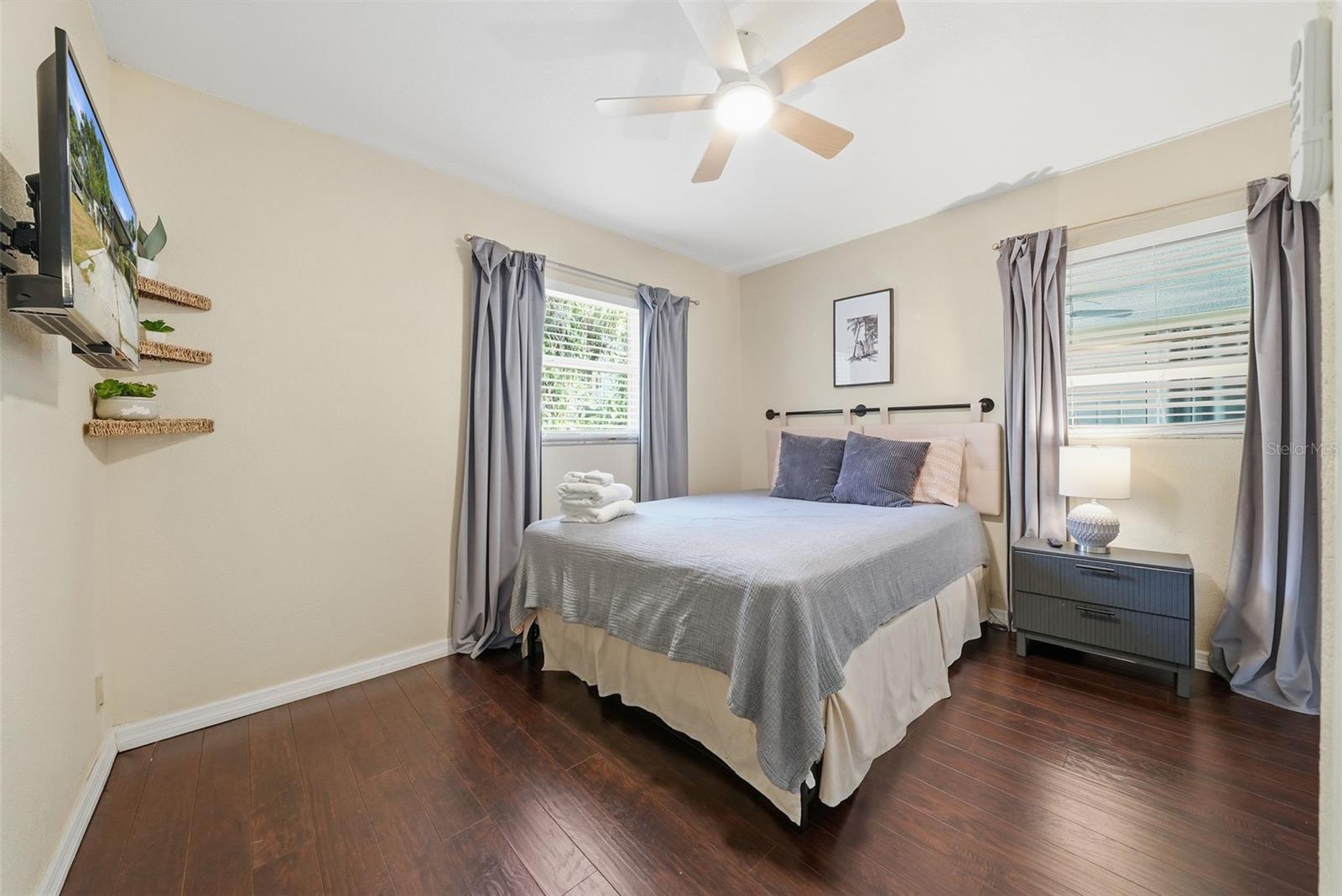 Image 23 of 35 For 4313 Main Street