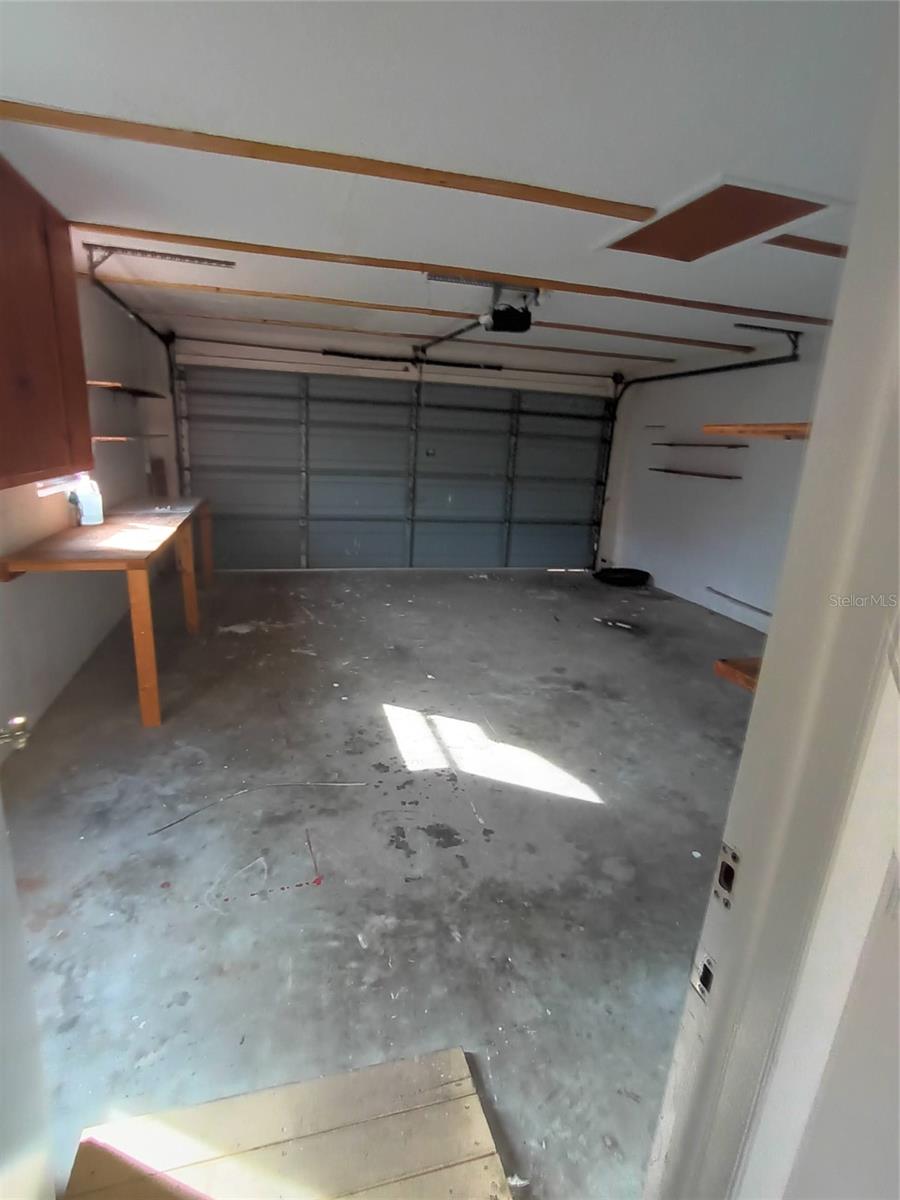 Image 17 of 18 For 10585 Spaulding Drive