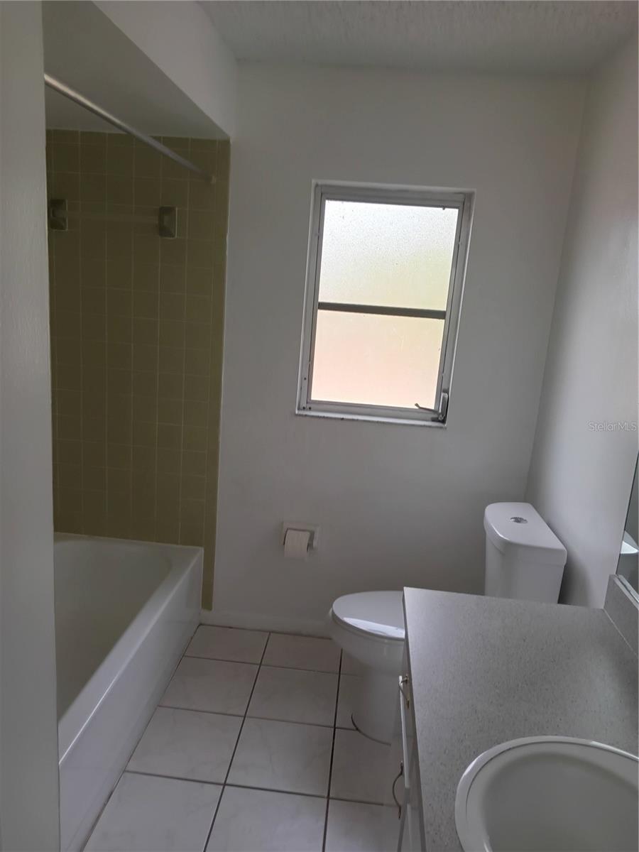 Image 9 of 18 For 10585 Spaulding Drive