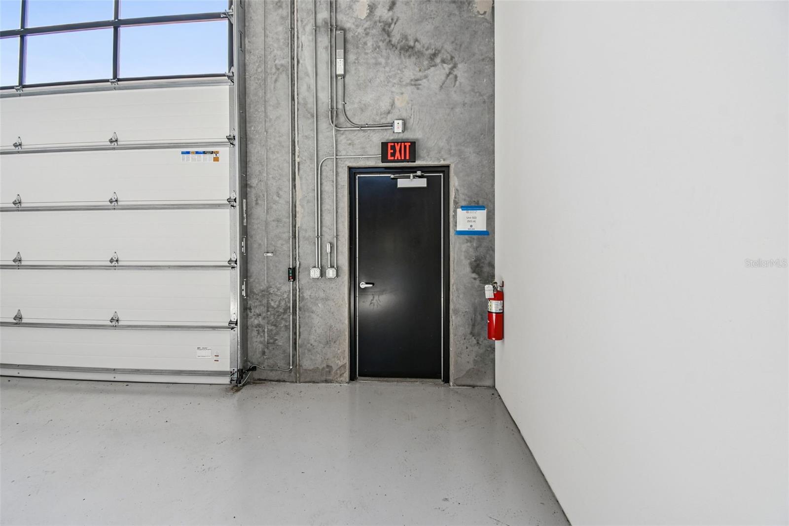 Image 7 of 50 For 6500 Motor Enclave Way 503