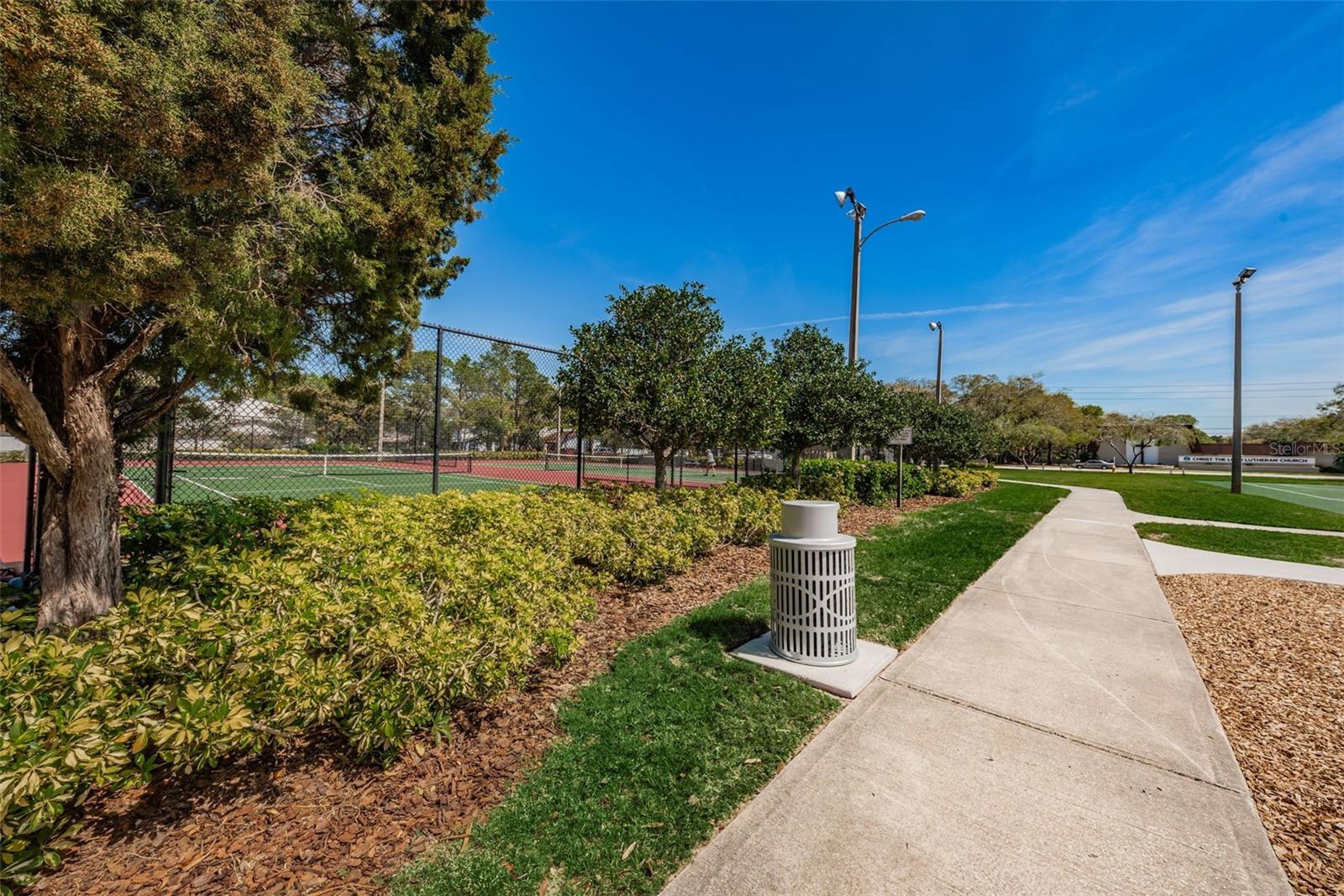 Image 65 of 67 For 2017 Santiago Way S