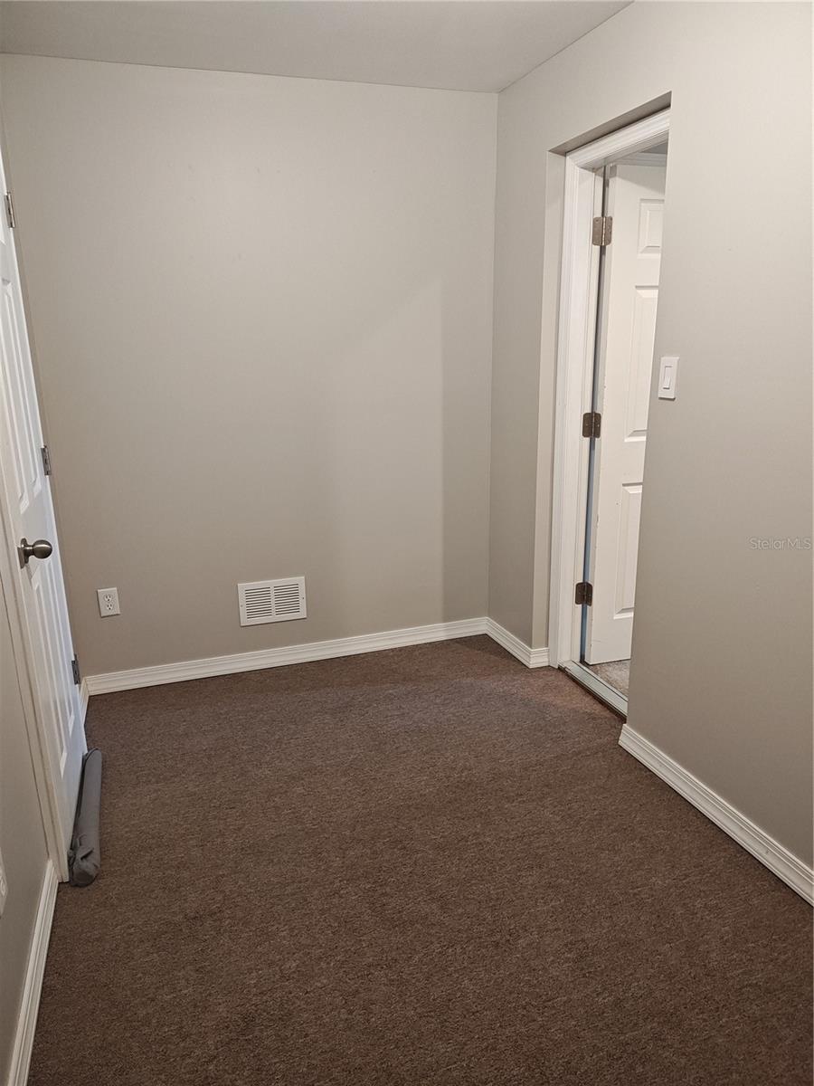 Image 26 of 35 For 23 Meridian Drive