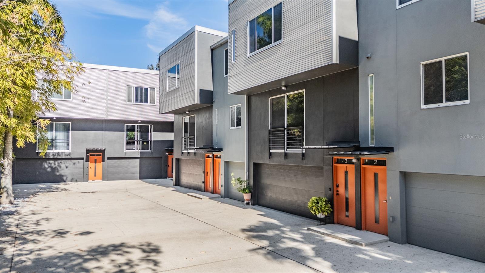 Image 23 of 24 For 3107 De Leon Street 4