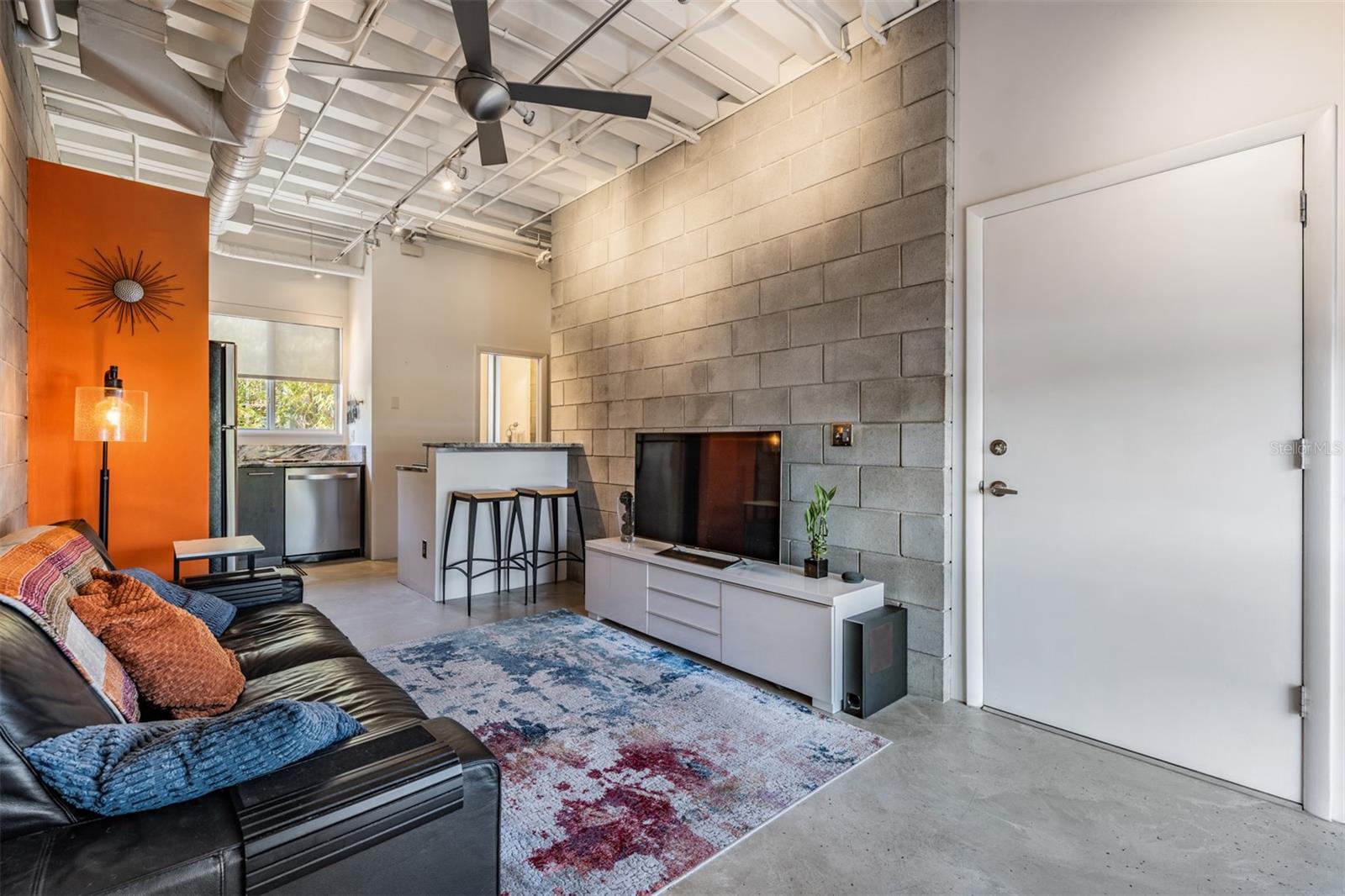 Image 6 of 24 For 3107 De Leon Street 4