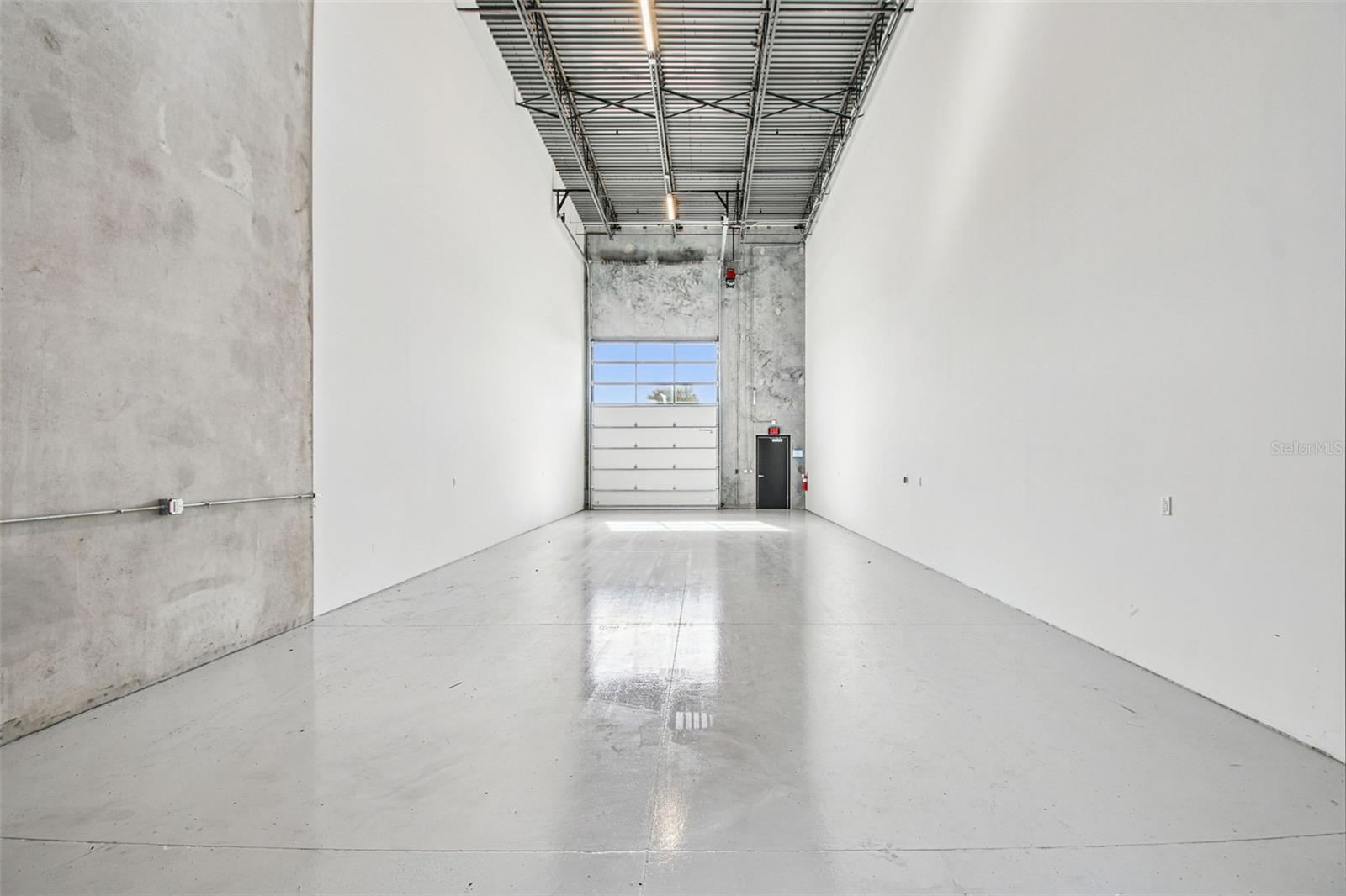 Image 12 of 50 For 6500 Motor Enclave Way 503