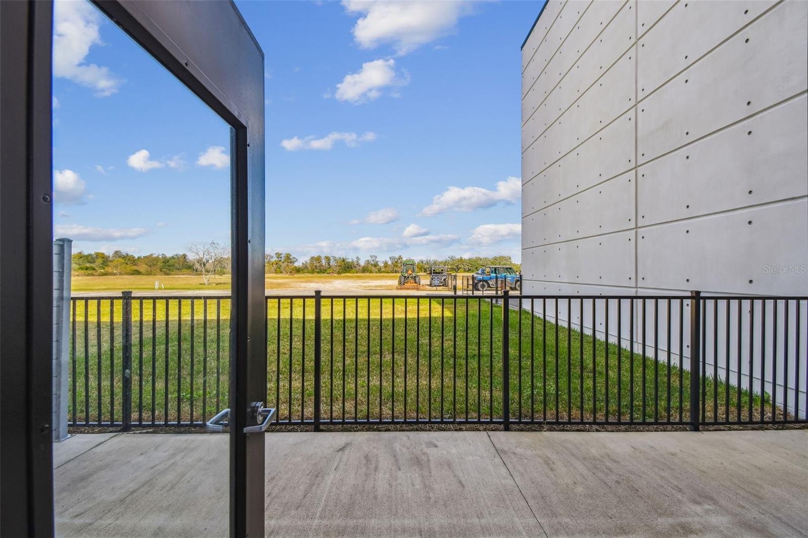 Image 19 of 50 For 6500 Motor Enclave Way 503