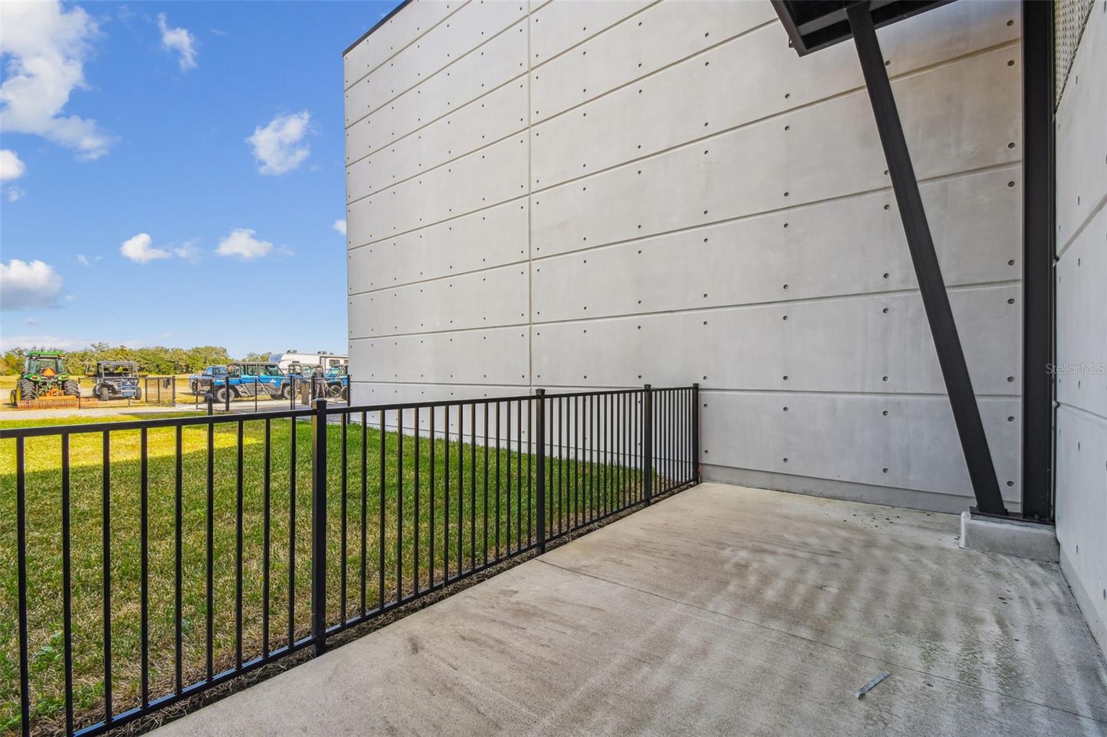 Image 21 of 50 For 6500 Motor Enclave Way 503